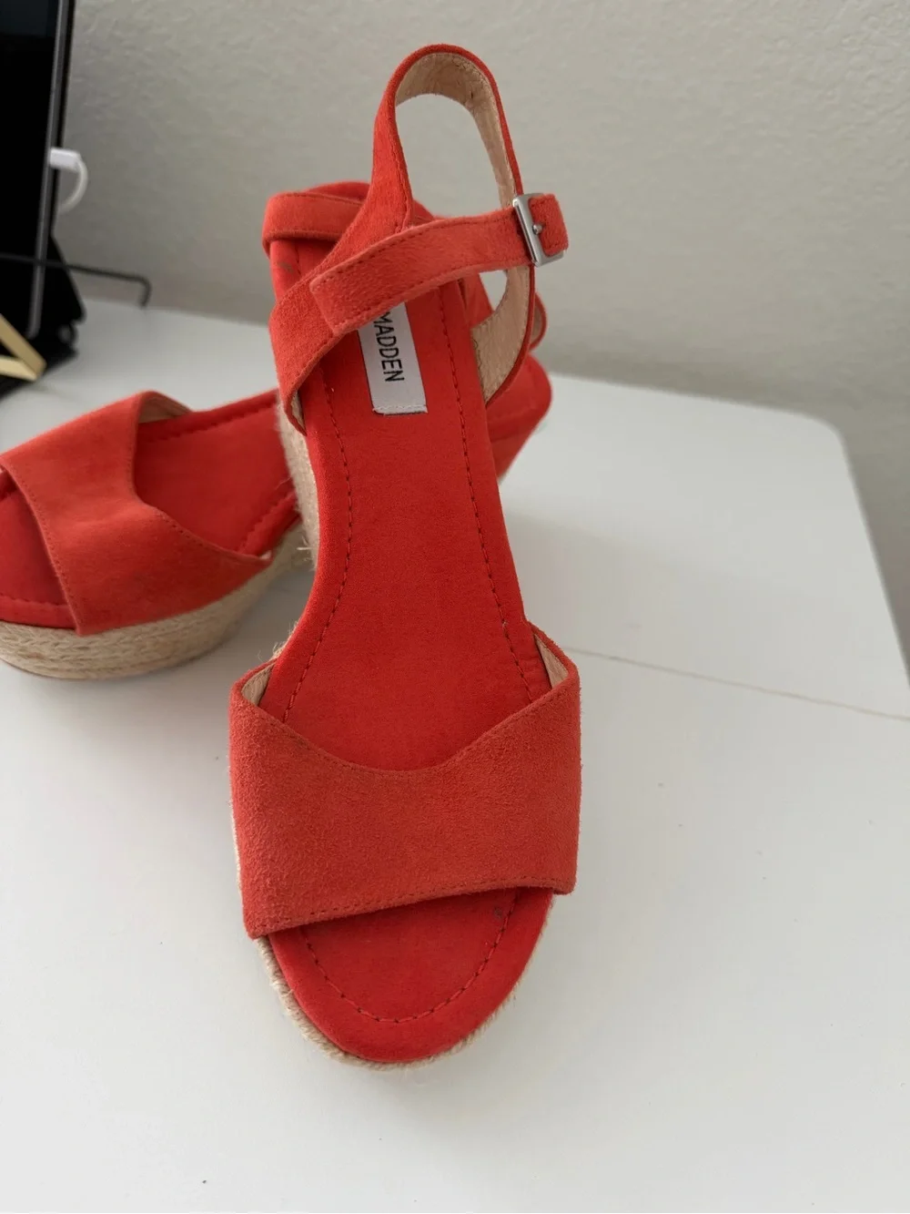 Steve Madden add perfect